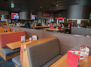 Boston Pizza Port Elgin