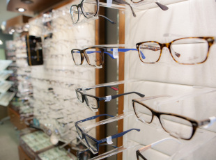 Large selection of frames