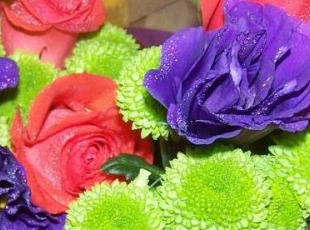 Cathy's Flowers 'N Treasures